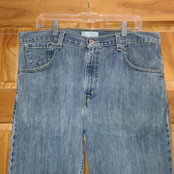 Levi's SilverTab True Boot  Vintage Blue Jeans - Picture 3 of 13